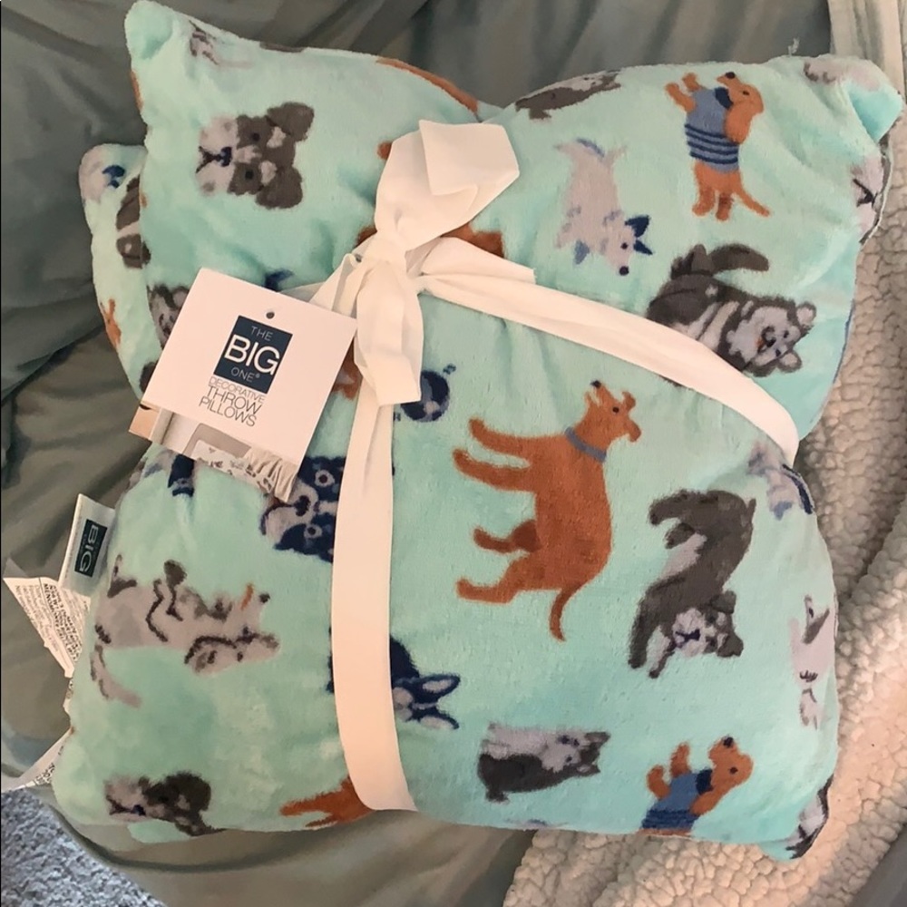 throw pillows